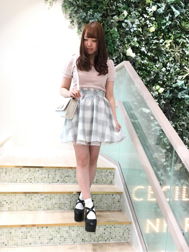 心斎橋路面店♡ チェックギャザースカートを使った着まわしコーデ ୨୧.*