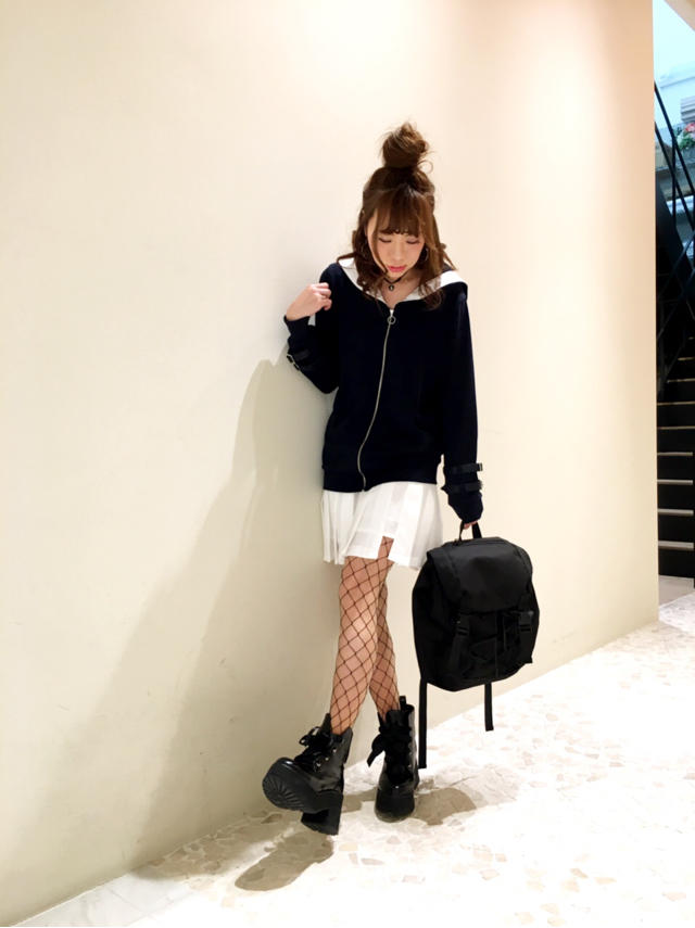 やっぱりセーラーが好き♡ネイビー×ホワイトで爽やかcoordinate ♡