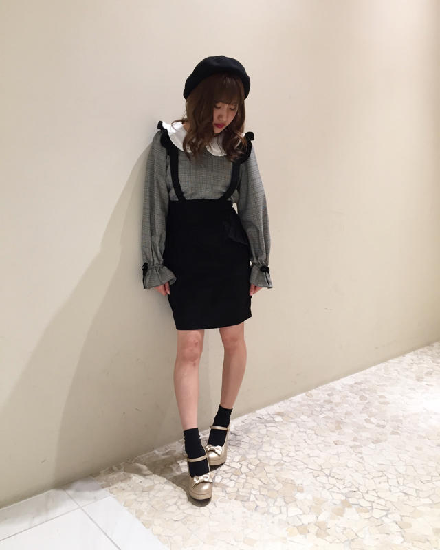 フリルがたくさん♡girly coordinate！