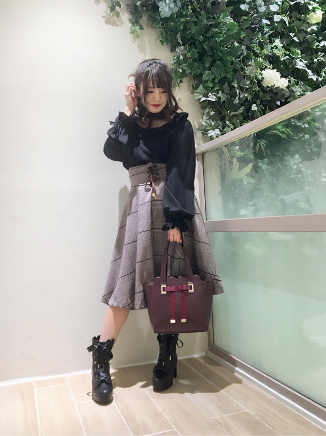ブラック×ボルドーのお嬢さんコーデ* ੈ✩‧₊˚