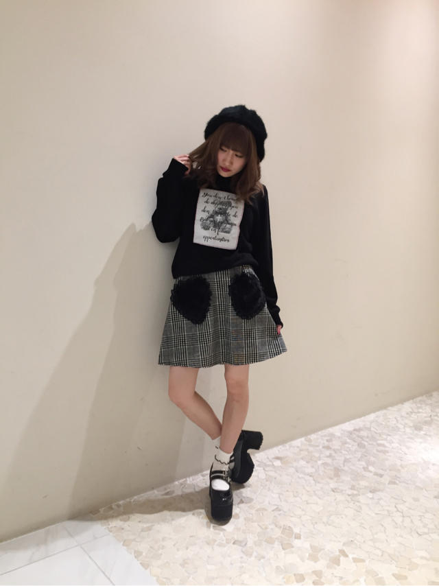 もふもふファーがpoint♡ black coordinate！