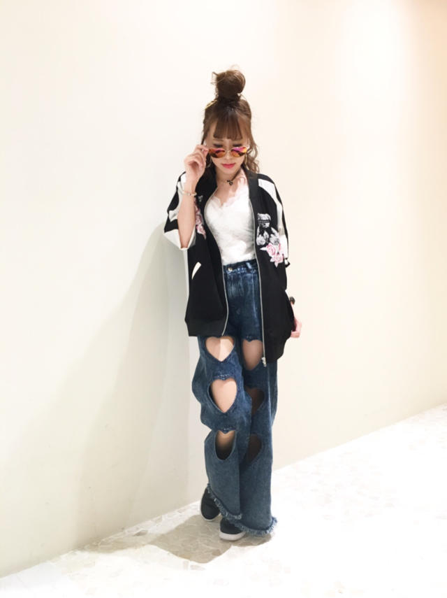 ハートくりぬき♡新作店頭コーデ