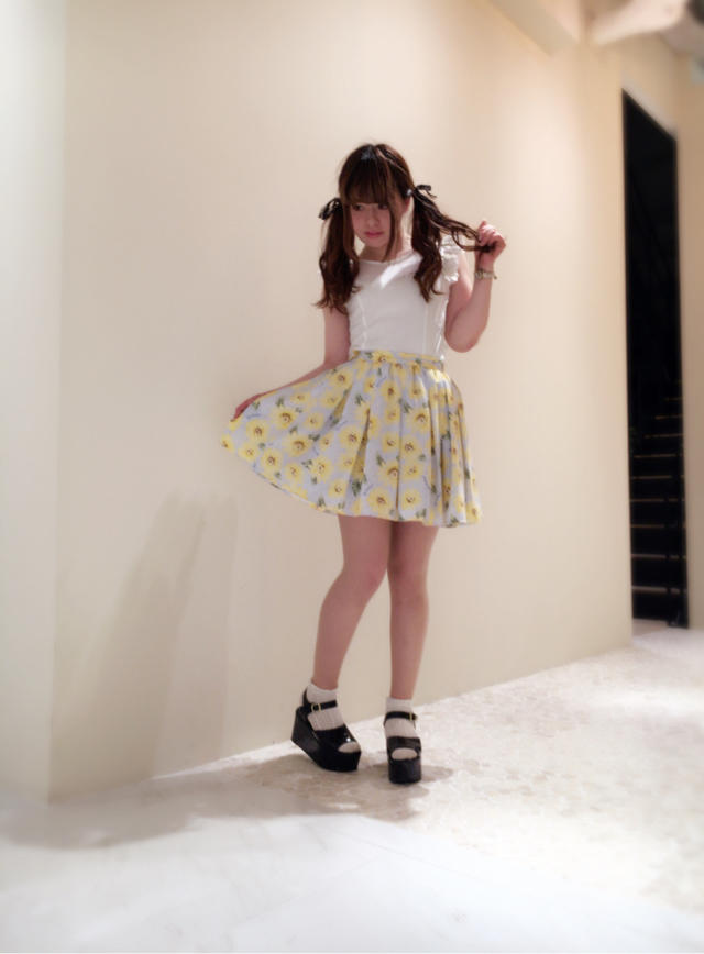 心斎橋筋店 ♡ 心斎橋筋店で大人気商品を使ったひまわり柄がCuteなcode✩⃛ೄ