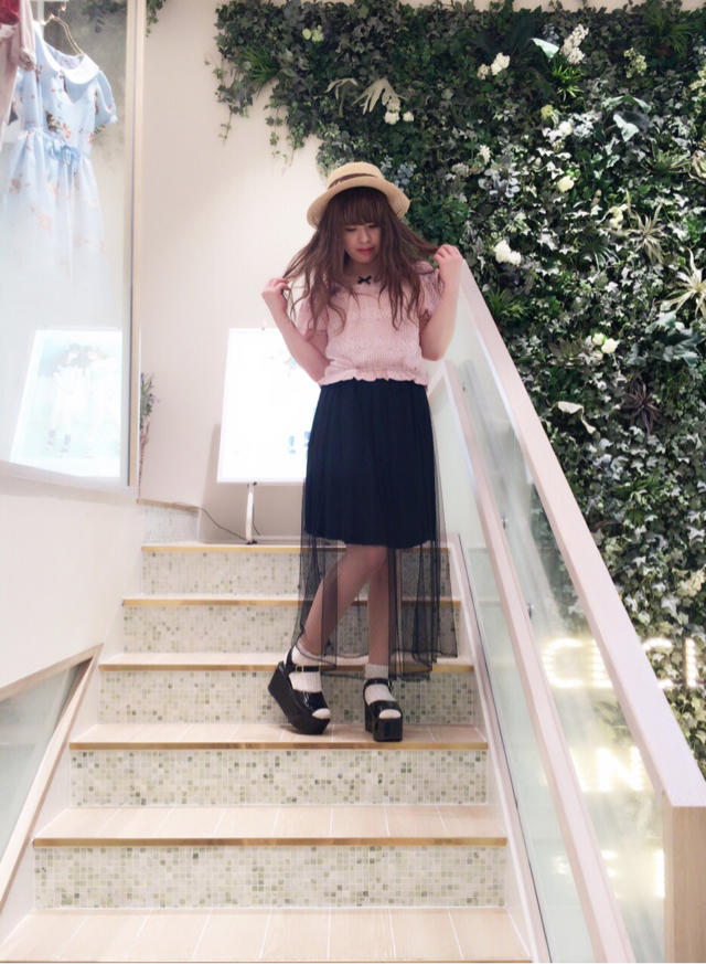 心斎橋筋 ♡ Pink vs Black あなたの好みはどちらですか？