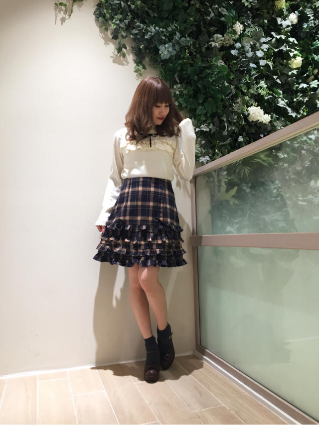 ホワイト× ブラウン♡ girly coordinate