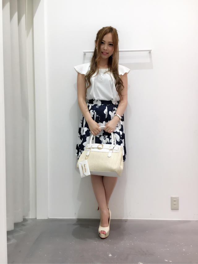 本日入荷♡可愛いネックレスがsetの新作トップス♡♡ちーちゃん
