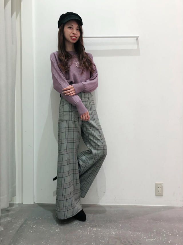 新作アイテム✨着まわし抜群！ネックレス付きトップス❤️りさ