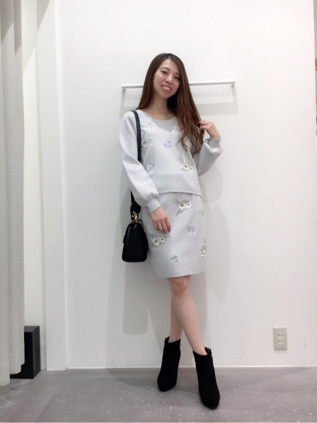 【New Arrival!!】雑誌掲載＊総刺繍セットアップ♡よしみん