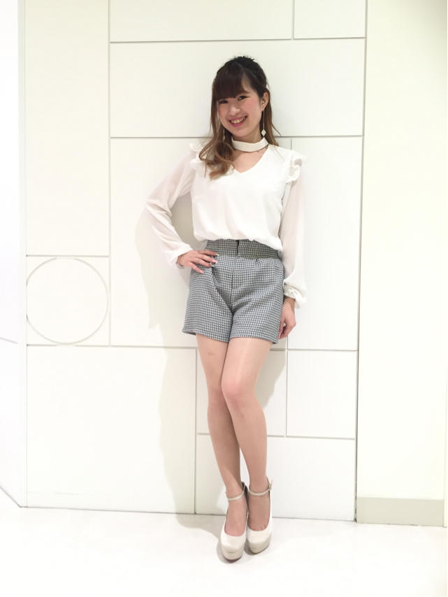 新作ブラウス×ショートパンツ♡大人ガーリーcode♡サプライズバースデー♡まみたす