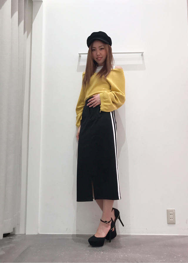 エキスポ店で大人気の新作！♡重ね着風オフショルトップス♡あんな