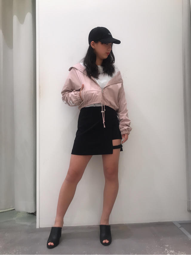 【KANGOLコラボ第2弾】マウンテンパーカーコーデ❤️❤️ 研修生 みかこちゃん初登場‼️❤️