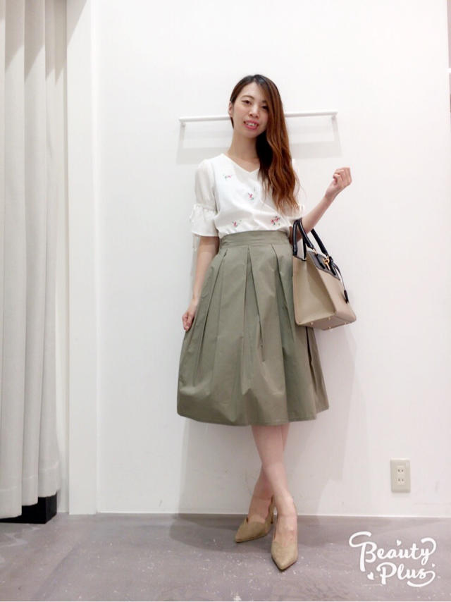 秋みえフェミニンコーディネート♡よしみん