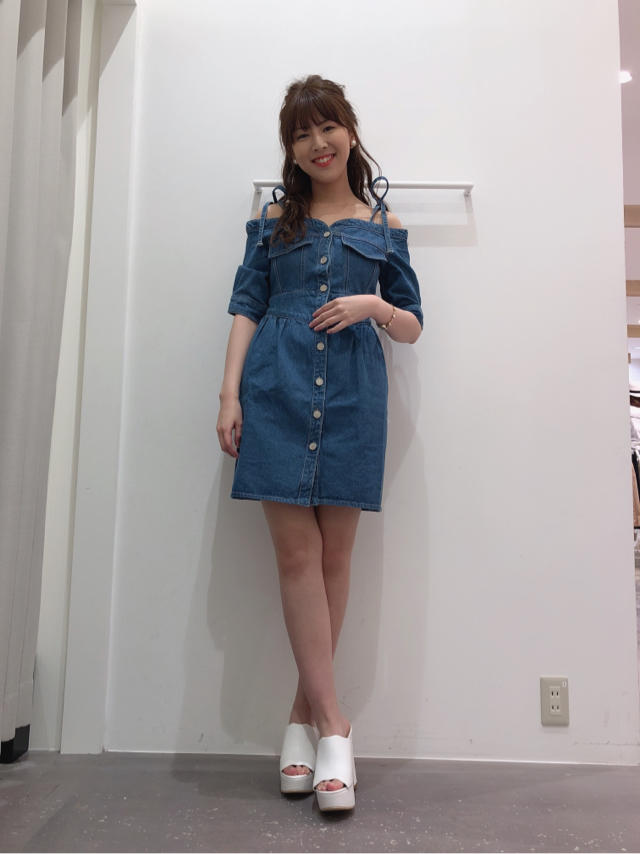 東京ガールズコレクション着用❤デニムオフショルワンピース❤️新メンバーご紹介❤️あみ