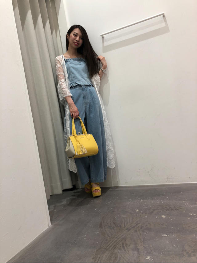 夏らしさ満点✨レース×デニムコーディネート❣️❣️
