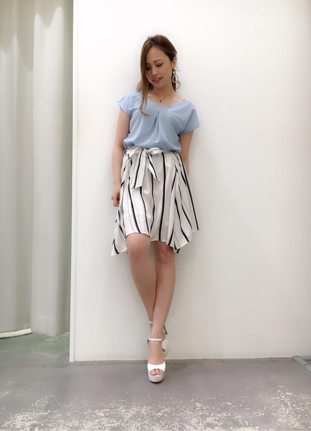 エキスポシティ店でも大人気のスカートが再入荷＆自己紹介リレーlast!!ちーちゃん♡
