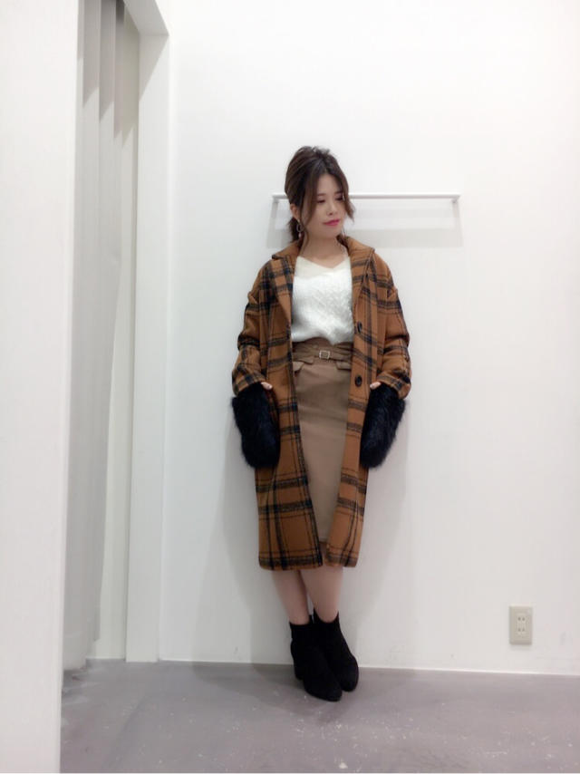 【New Arrival】ポケットファーチェスターコートを使ったトレンドコーディネート♡よしみん