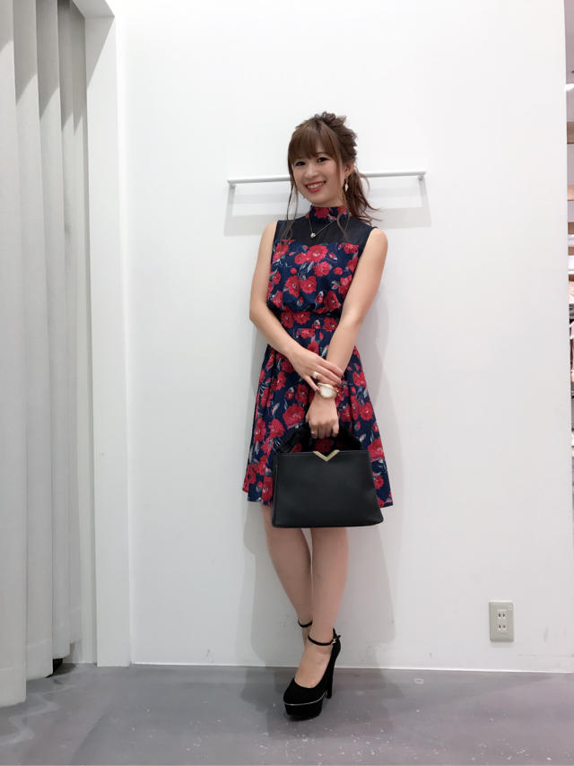 カタログ掲載商品♡バックリボン花柄ワンピース♡まみたす