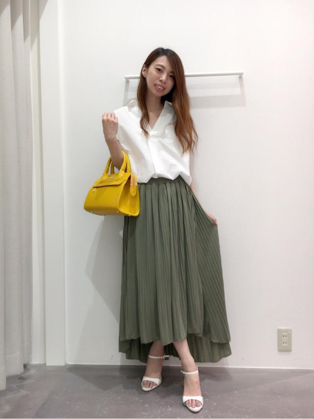 大人気シャツが半袖になって再入荷！！♡よしみん