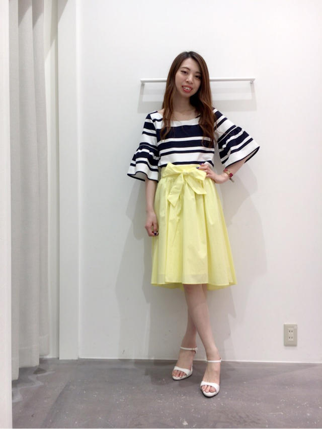 【Re Arrival!!】エキスポ店大人気！フレアスリーブトップス♡よしみん