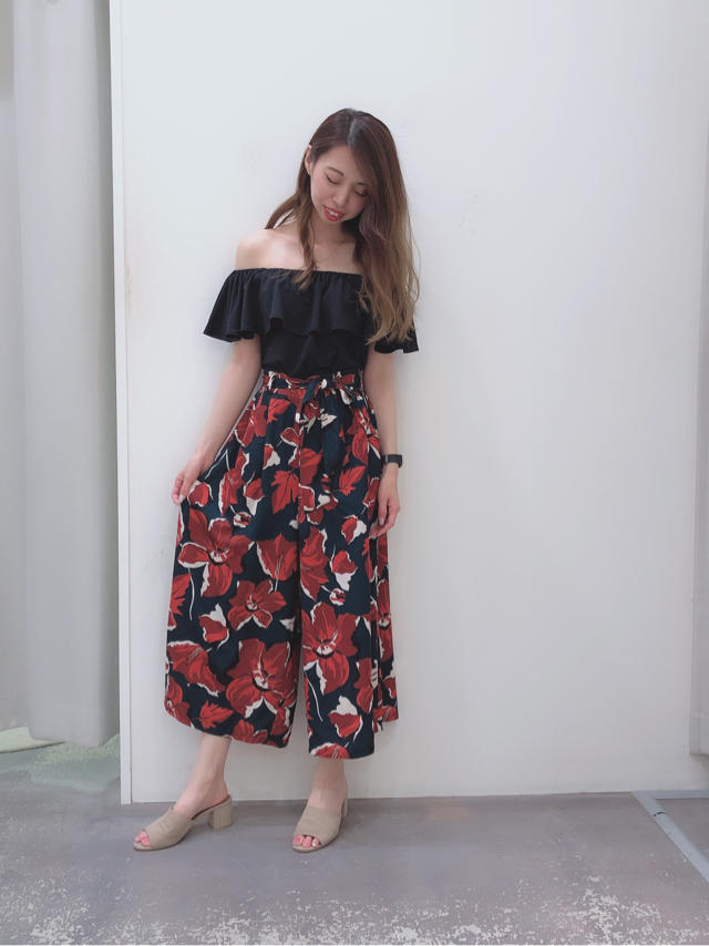 大花柄ガウチョパンツで大人Summer coordinate❤️✨