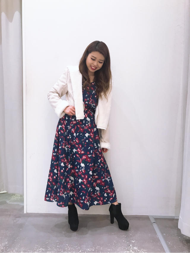 佐野ひなこさん着用アイテムのご紹介❤️最後に可愛い〜オフショットあり✨りさ