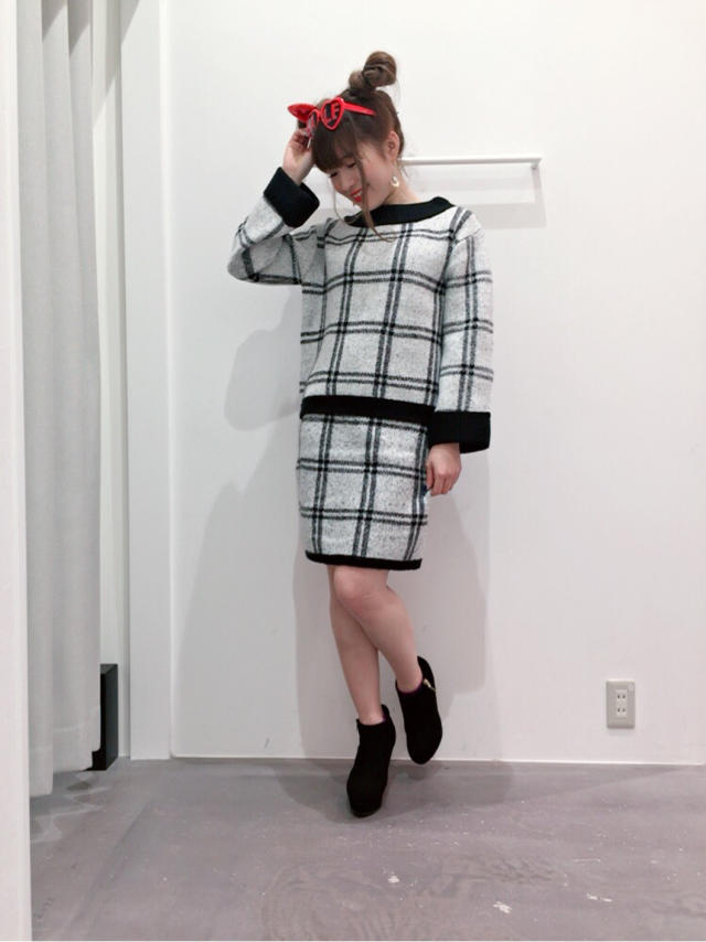 チェック柄ニットset up♡初売り閉店後shot♡まみたす