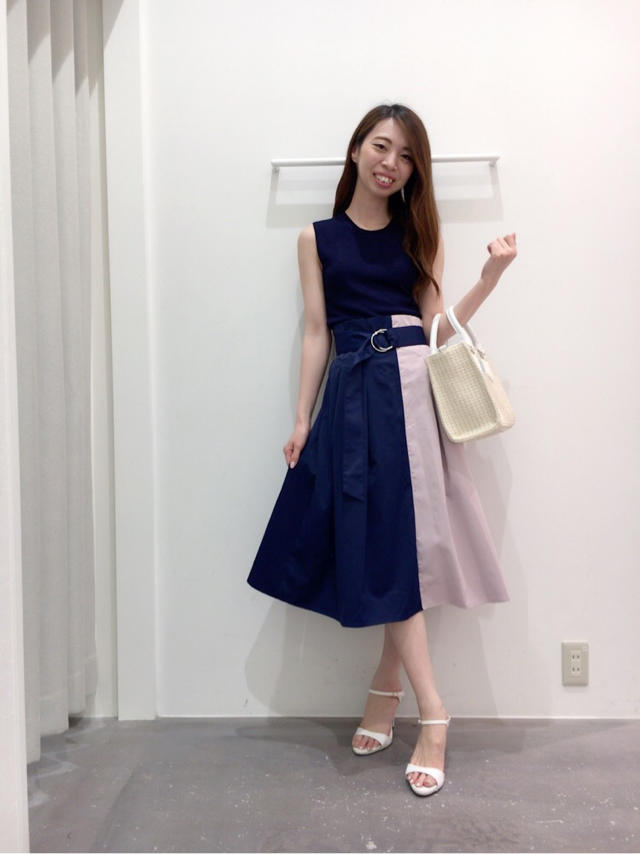【New Arrival】バイカラードッキングワンピース♡よしみん