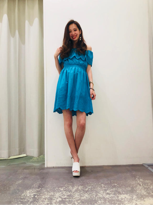 vivi掲載❤️オフショルワンピース❤️自己紹介リレー❤️ほそみ