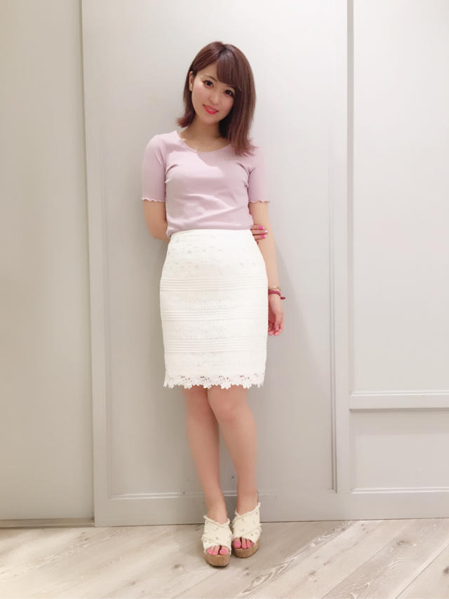 ♡総レースタイトスカートで上品コーデ♡ERI