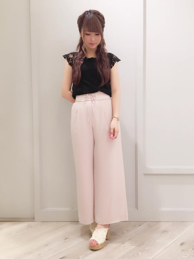 再入荷✩サイドのフラワーレースが可愛すぎる♡RIHO