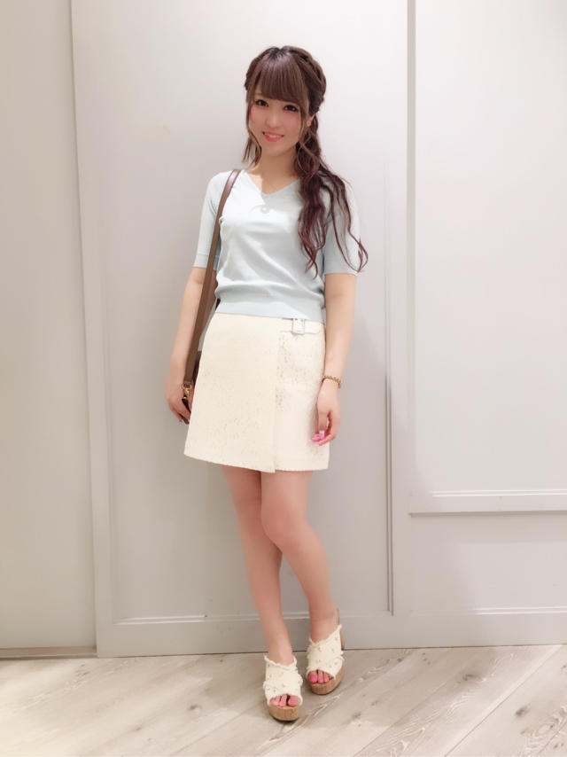 背後にご注目♡MAMI 