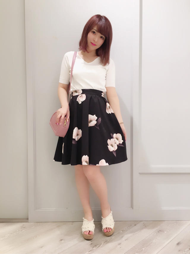 人気の新作スカートを着回してみました♡RIHO