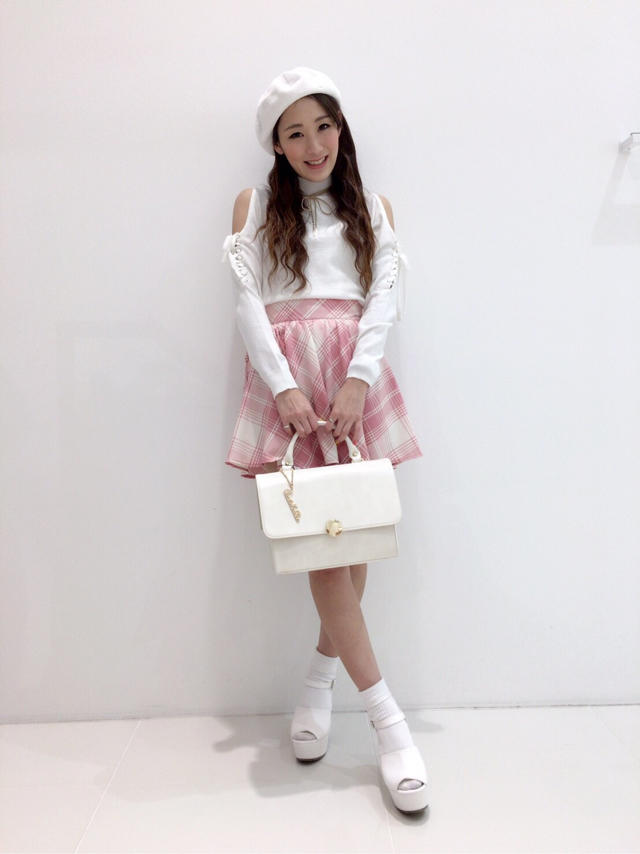 甘めコーデ♡営業後に♪karen