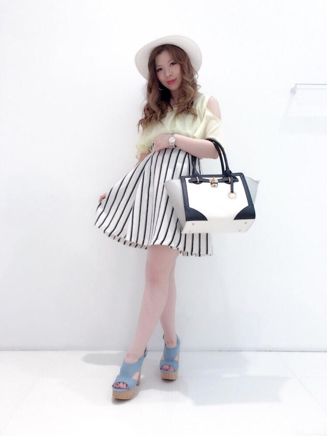 オフショルワンピース♡karen