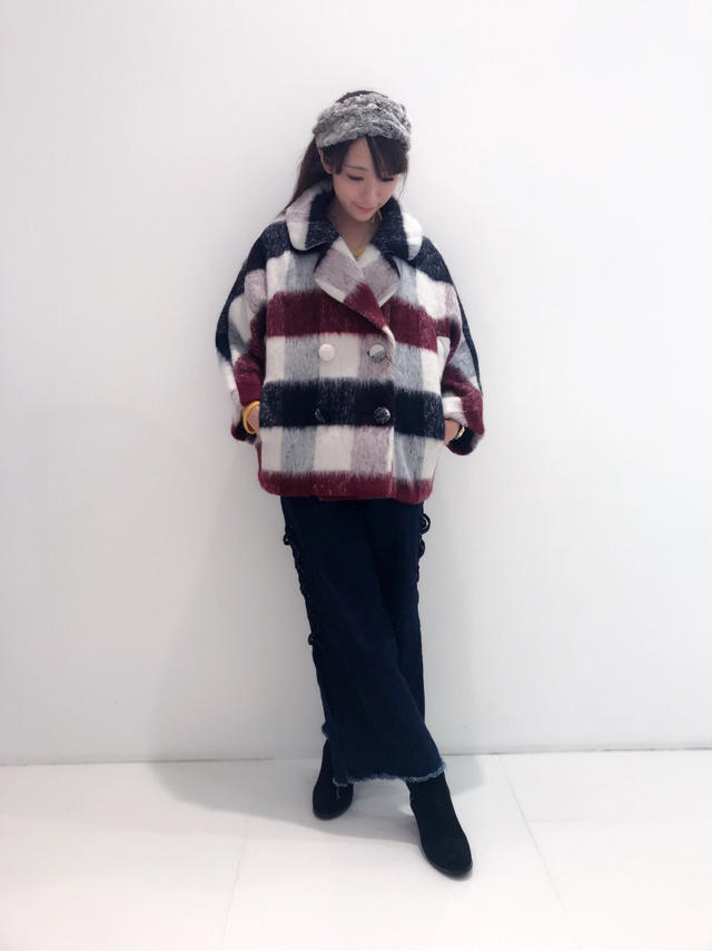 新作チェックショートコート♡yuri