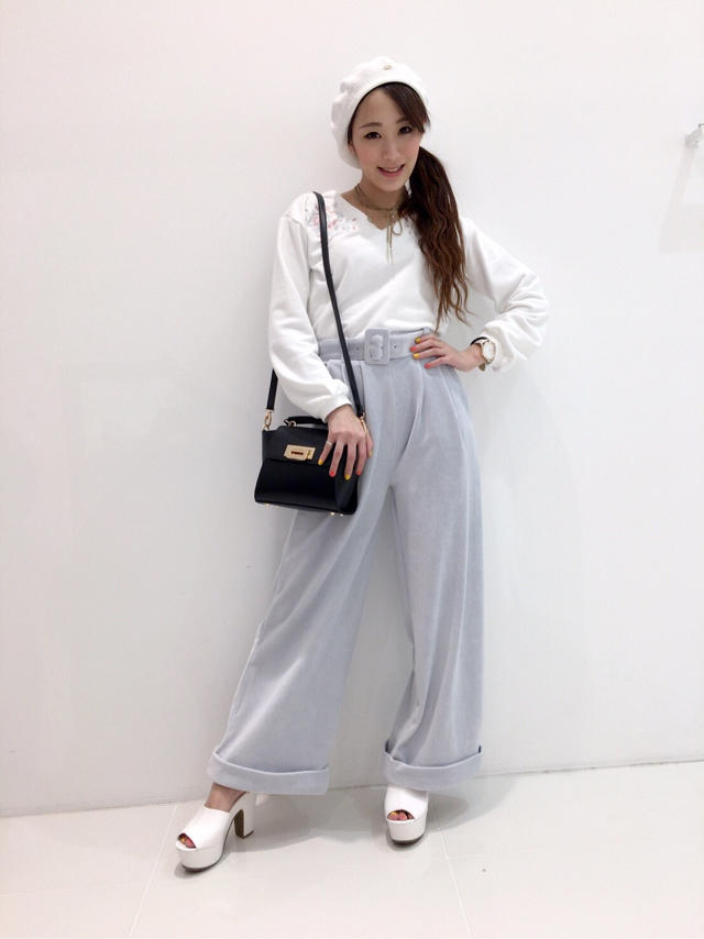 刺繍入りTOP×再入荷ワイドパンツ♡Ayana