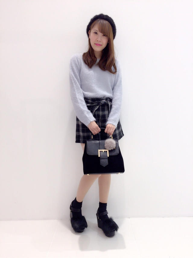 チェックパンツ×シャギーニット♡Newnail♡ayana