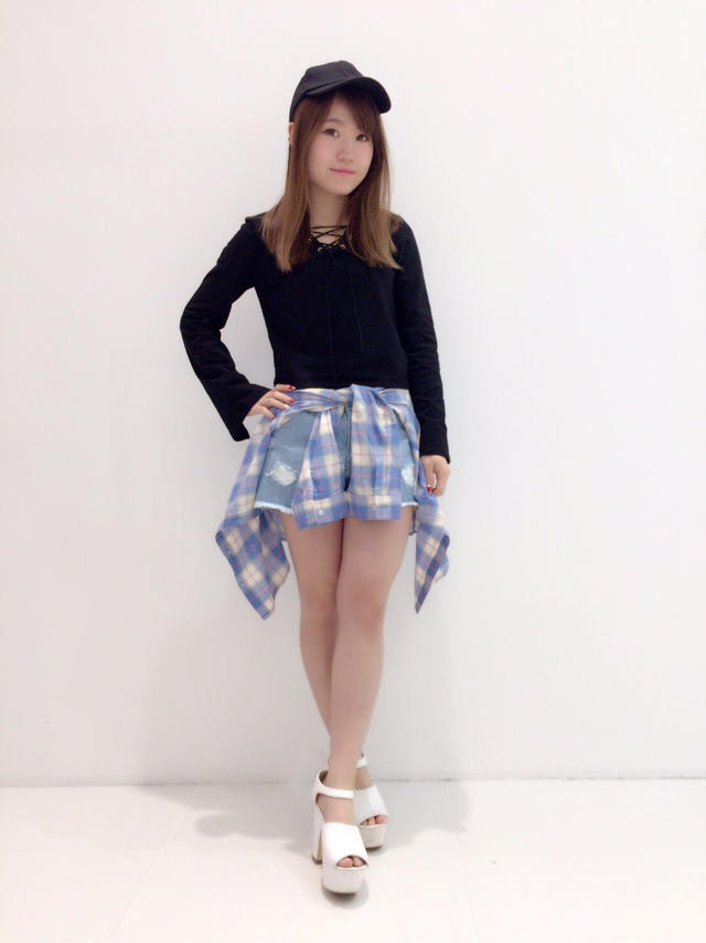 ショートパンツ×チェックシャツ♡ＮＥＷネイル♡karen