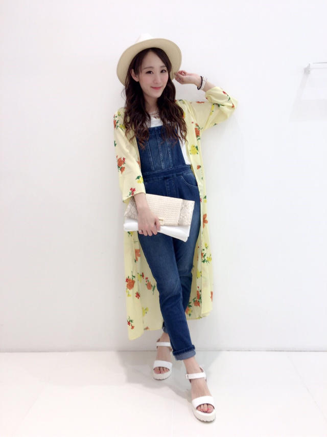 ちゃそオススメ♡花柄ロングシャツ×サロペット♡yuri