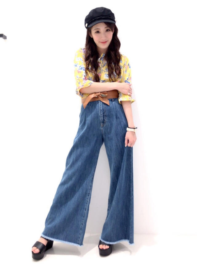 レトロ花柄ブラウス♡お気に入りの香り♡yuko