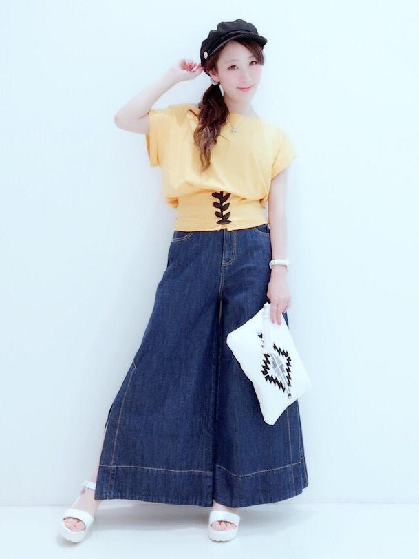 コルセット風topsでスタイルup↑↑yuko