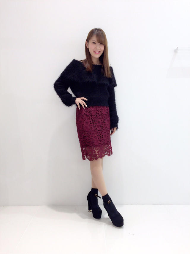 フリルニット×レーススカート♡newネイル♡karen
