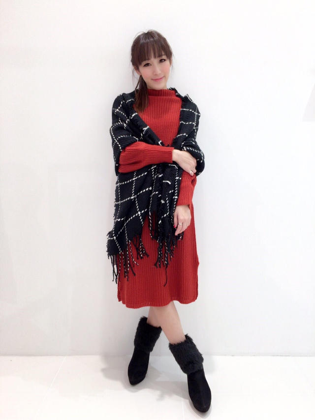 ニットワンピ♡offshot♡ayana