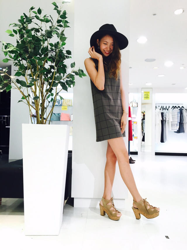 ▶︎▷新作！大人っぽいモダンワンピース♡