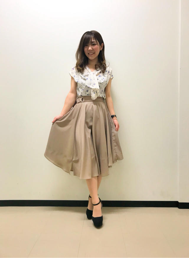 コーディネートの強い味方♡2wayブラウスand OFF SHOT