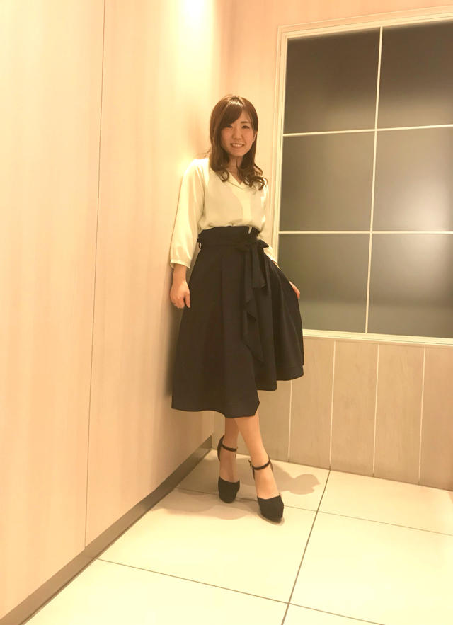 しなやか素材で上品に☆ラペル衿ブラウス