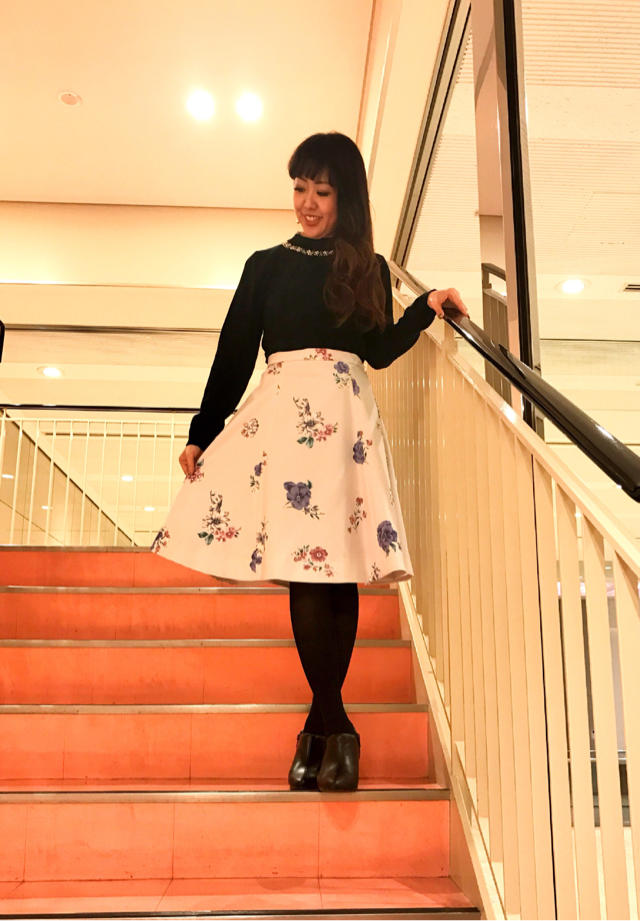 フラワー柄が目を惹く♡♡オリジナル花柄スカート