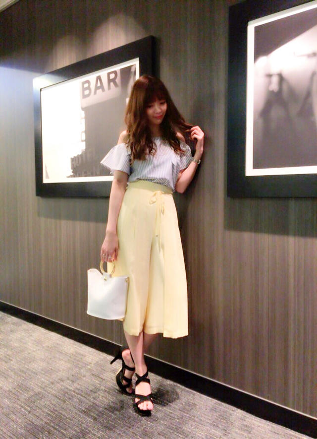 新作♡オフショルトップス٩( 'ω' )وとご報告m(._.)m