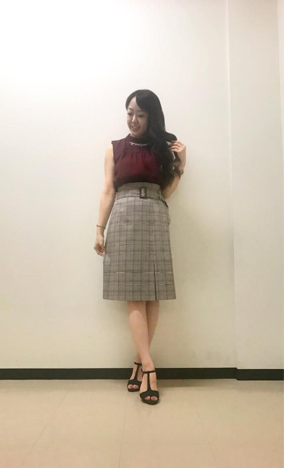 ボルドー×チェックが旬☆★タイトスカートで知的レディに♡