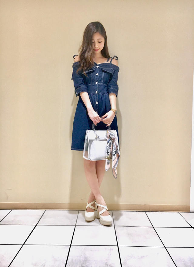 １枚で可愛く！♡デニムワンピースのご紹介♡工藤